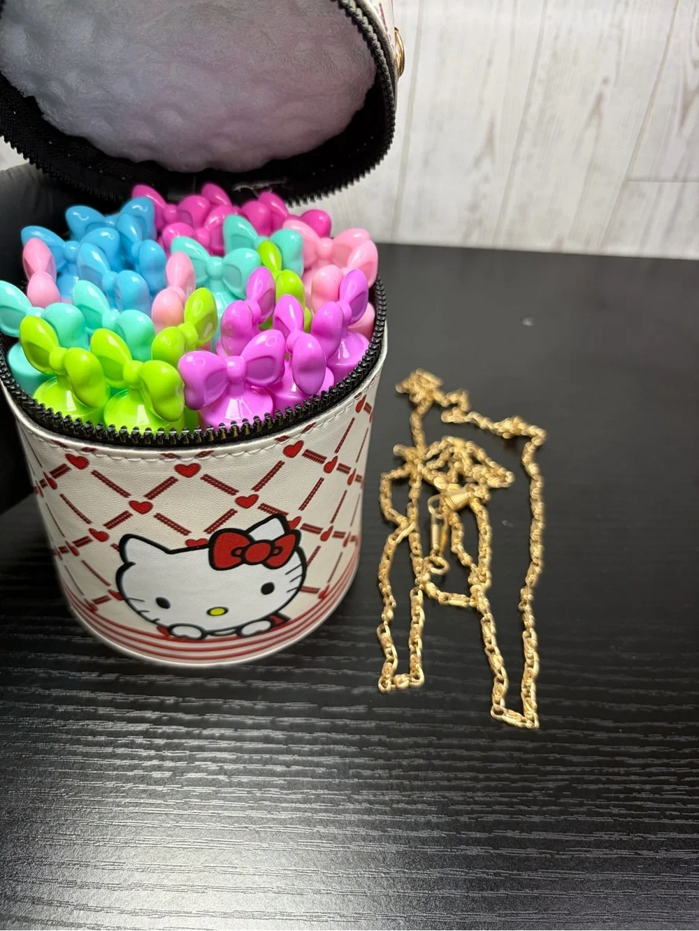 Sanrio 24 pcs